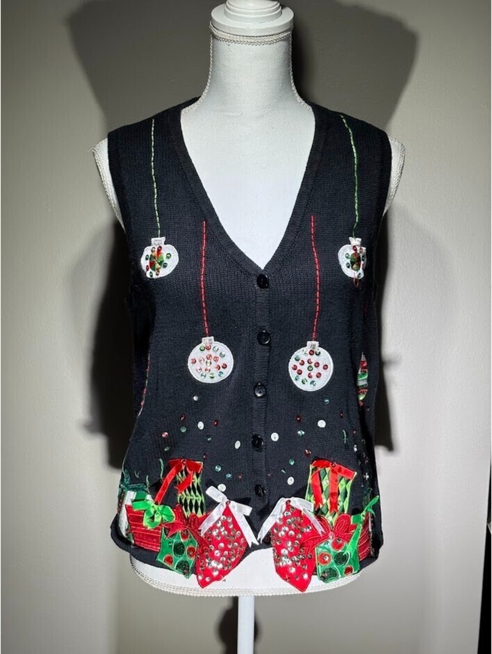 Vintage Tiara International Ugly Christmas Sweater Vest Large Black Sequins Gift